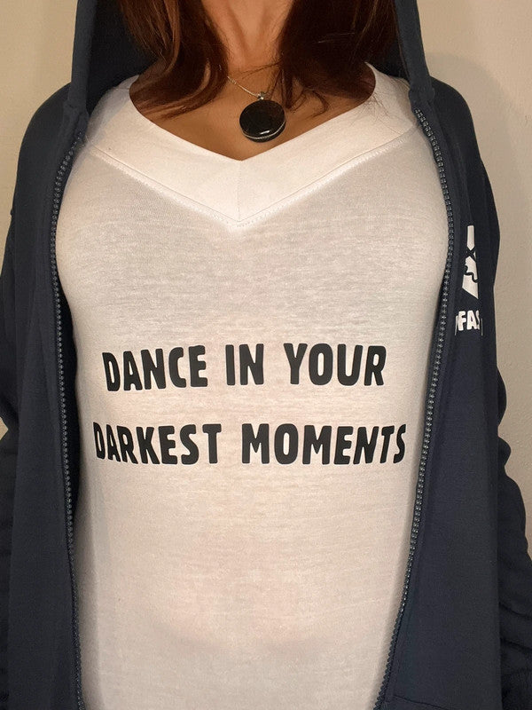 Camiseta manga corta algodón Dance in your darkest moments de Nyx Fashion Ibz