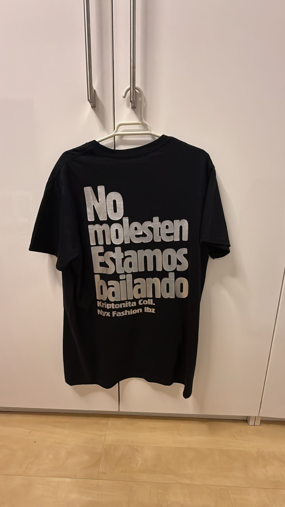 Camiseta No molesten estamos bailando Kriptonita Coll. Hombre