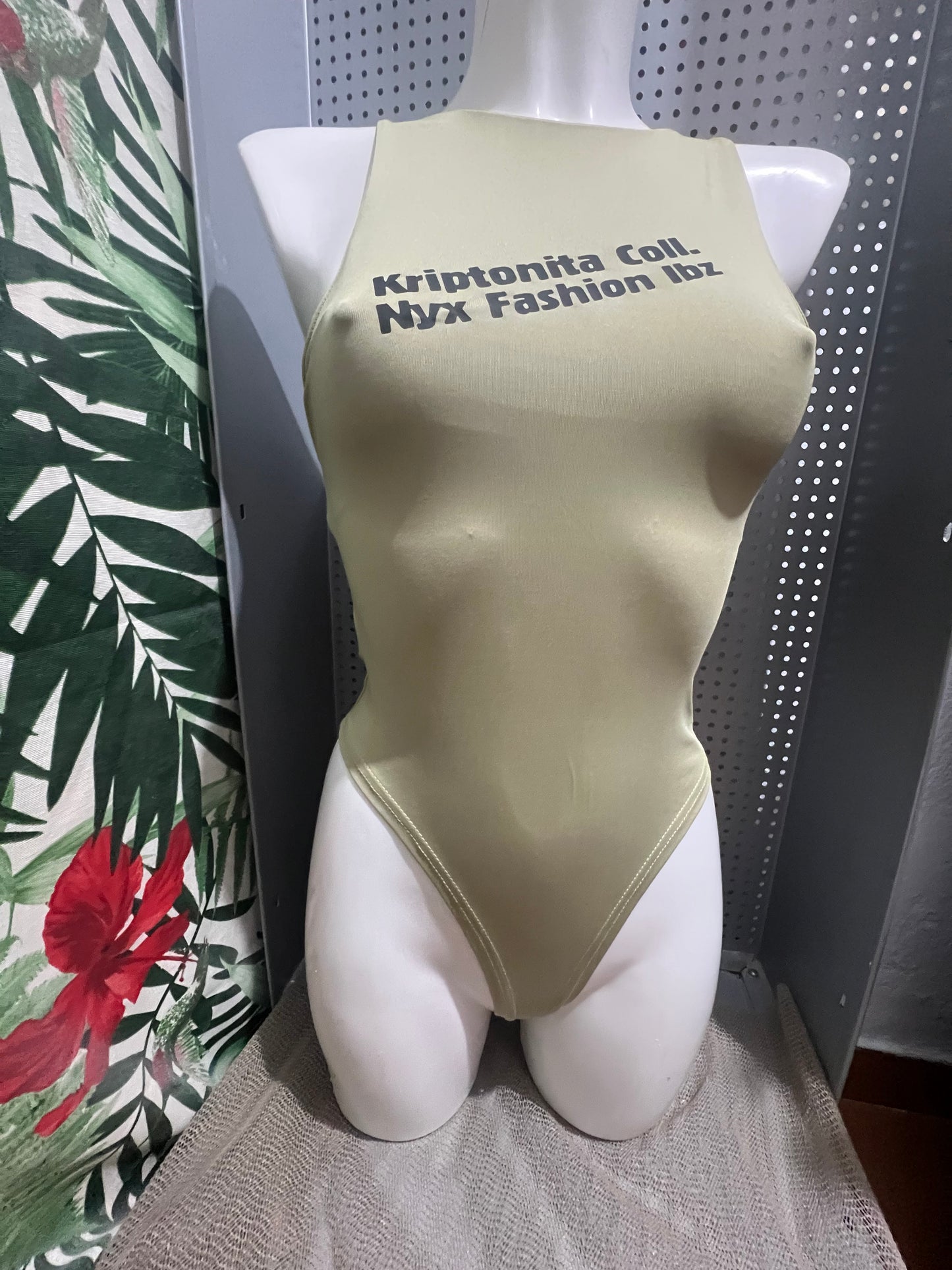 Body No molesten estamos bailando by Nyx Fashion Ibz Kriptonita coll