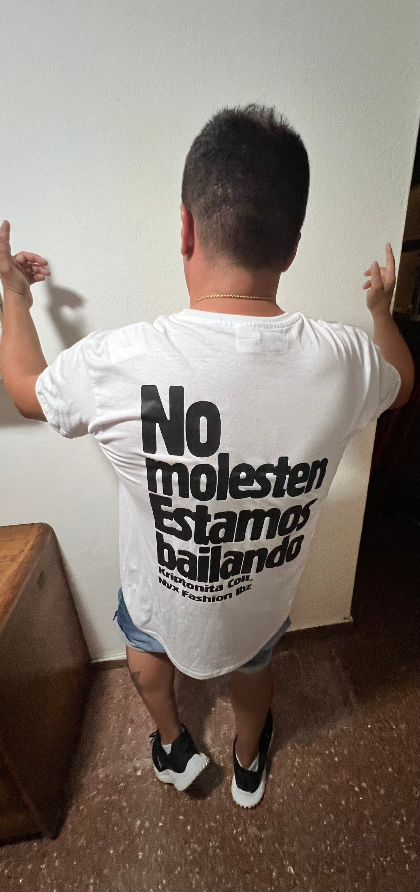 Camiseta No molesten estamos bailando Kriptonita Coll. Hombre