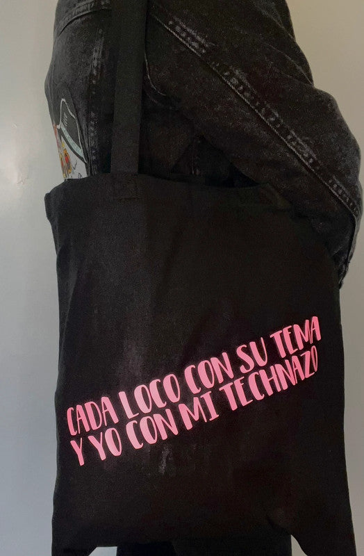 Bolso tote negro yo con mi technazo brilla en la oscuridad de Nyx Fashion Ibz