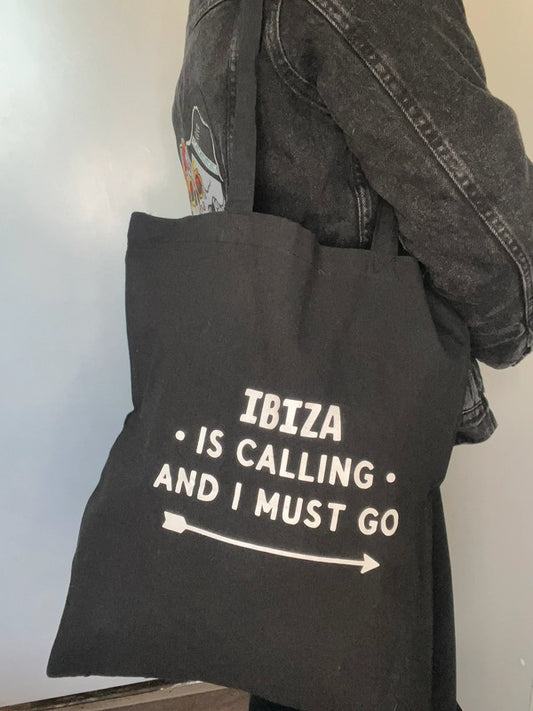 Tote bag negra Ibiza is calling de Nyx Fashion Ibz