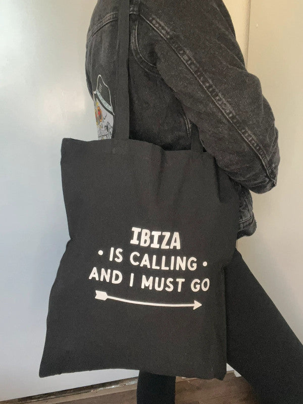 Tote bag negra Ibiza is calling de Nyx Fashion Ibz