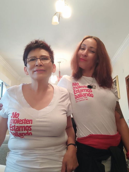 Camiseta San Fermín No molesten estamos bailando Kriptonita Coll.