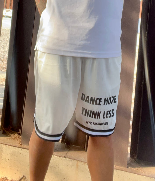 Shorts basket blancos deportivos de hombre largos dance more think Less