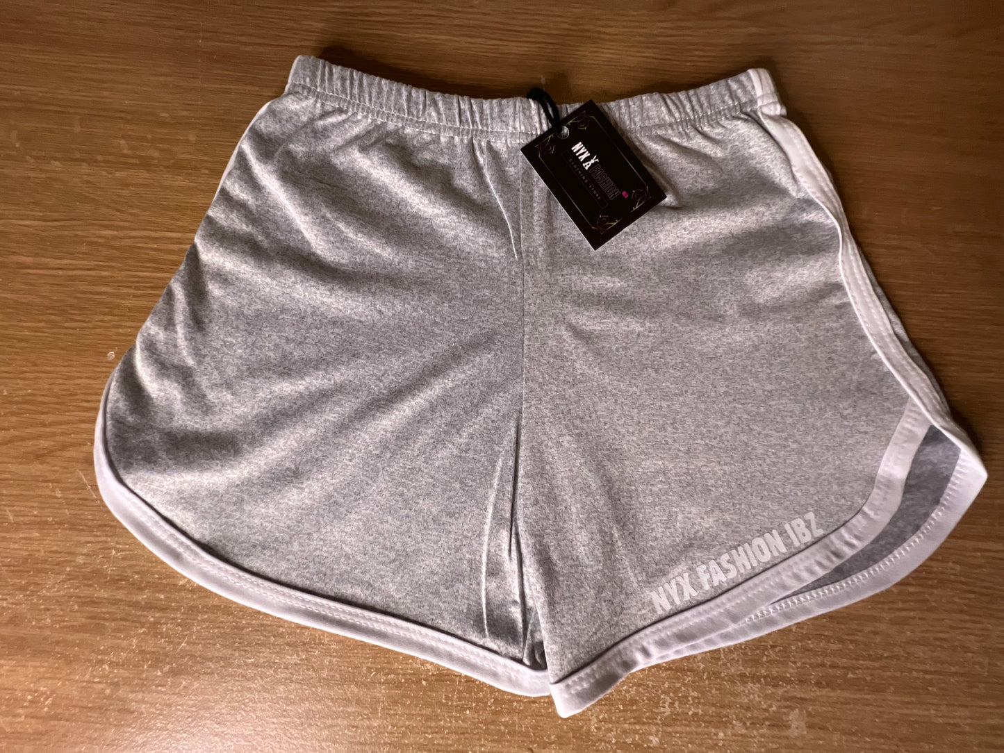 Shorts deportivos mujer no music no life