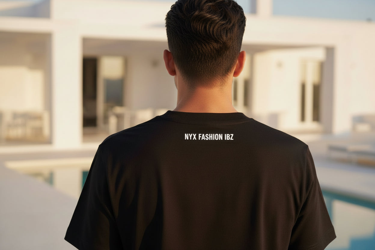 Camiseta Manga Corta Negra The real VIP is on the dancefloor Nyx Fashion Ibz