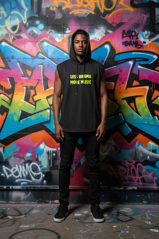 Camiseta negra sin mangas capucha Less drama more music Nyx Fashion Ibz