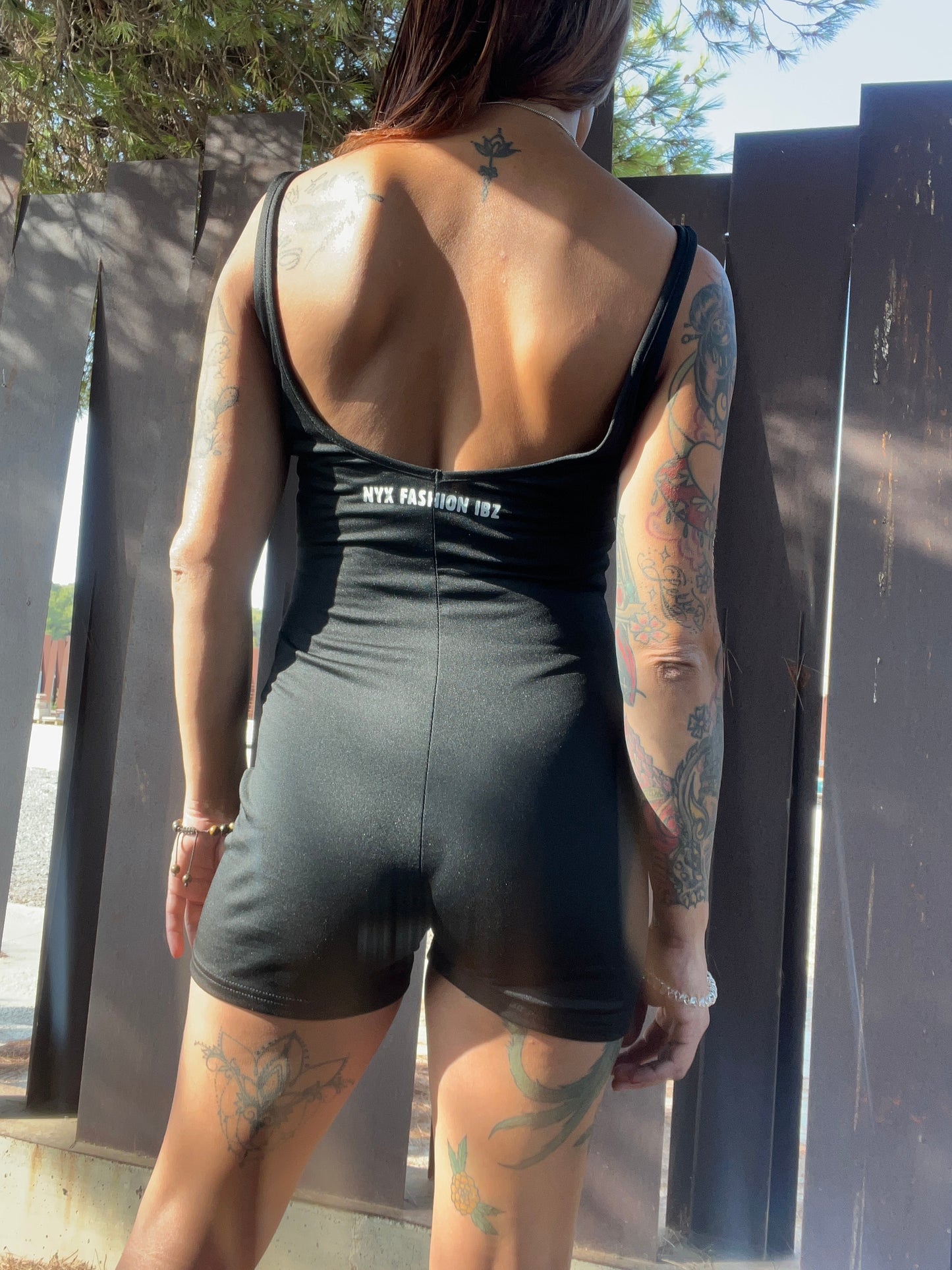 Mameluco negro Music is my revolution Nyx Fashion Ibz