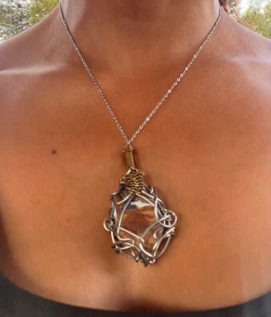Precioso collar plateado  jaspe hecho a mano
