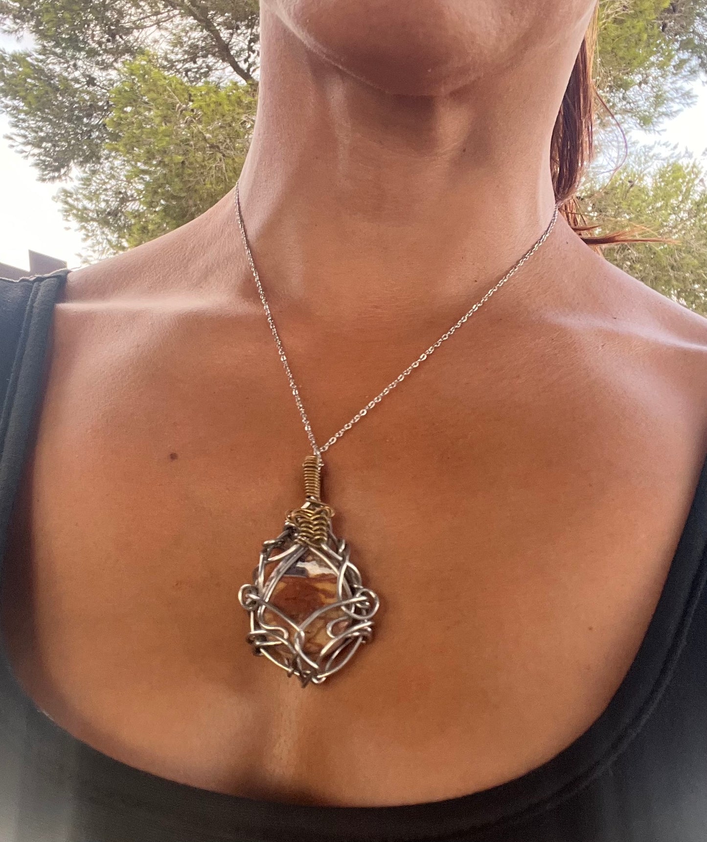 Precioso collar plateado  jaspe hecho a mano