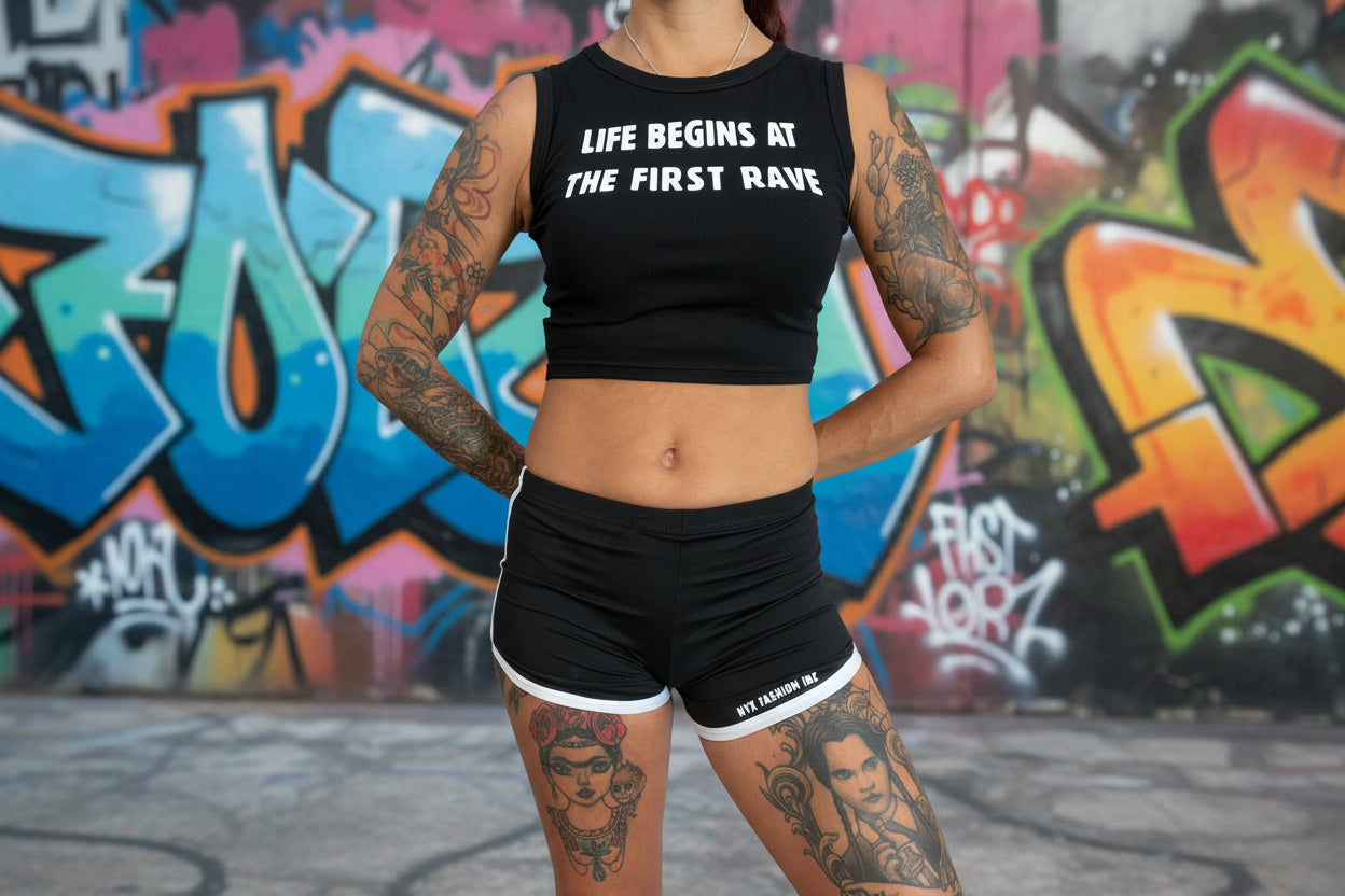 Shorts deportivos More music less problems